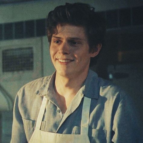 Evan Peters Pictures, Diego Peretti, Evan Peters American Horror Story, Kit Walker, Evan Thomas, Mr Knight, American Horror Story Seasons, Tate Langdon, Evan Peters