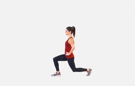 Love the Lunge Leg Workout Gif | Women's Health Woman's Health, Kettlebell Benefits, Lunge Variations, Kettlebell Challenge, Lunge Workout, Youtube Workout, Health Workout, Kettlebell Training, Reverse Lunges