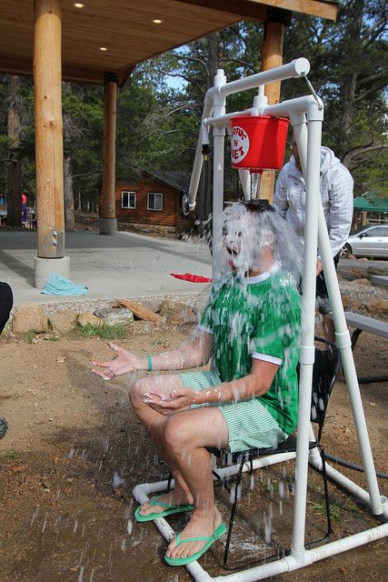 Alternative Dunk Tank - Dunk Tanks, Water Games, Water Games For Birthday Parties Games For Birthday Parties, Diy Projects Using Pvc Pipe, Picnic Games, Church Games, Diy Carnival, Dunk Tank, Water Games For Kids, Reunion Games, Family Reunion Games