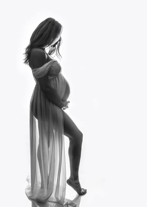 Pregnancy Photos Dress, White Dress Maternity Pictures, In Studio Maternity Photos, Maternity Photography White Dress, Bouidor Maternity Photography Ideas, Preganacy Pictures, Maternity Shoot Studio Ideas, Boy Mom Maternity Photo Shoot, Maternity Pictures Studio Ideas