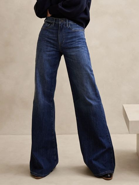 29 Best Wide-Leg Jeans for Women 2023, According to Stylists and Editors | Glamour Amazon Wide Leg Jeans, Best Wide Leg Jeans For Women, Women’s Wide Leg Jeans, Bell Jeans Outfit, Extra Wide Leg Jeans, Jeans For Women 2023, Womens Wide Leg Jeans, Jeans For Tall Women, High Waisted Wide Leg Jeans