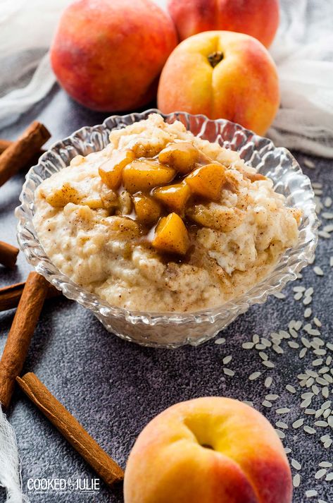 Oven Rice Pudding, Best Rice Pudding Recipe, Oven Rice, Brown Rice Pudding, Brown Sugar Peaches, Baked Rice Pudding, Peach Compote, Pudding Cakes, Creamed Rice