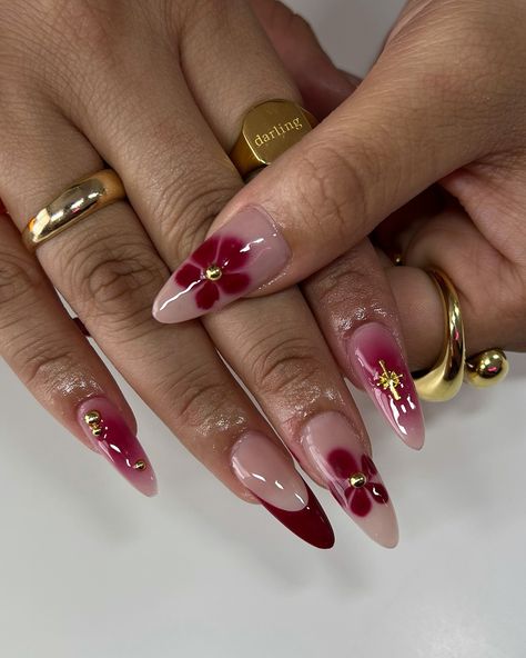 💋✨🥀 inspo: @nailsxanalysse @shopagaloreco products used: *bonding base *irish creme base *sangria *bling gel *diamond steel top coat use code ‘ALEXIA10’ at checkout 🤎 #nails #nailart #nailsofinstagram #nailinspo #naildesign #fallnails #fallnailart #fallnailinspo #gelx #gelxnails #gelxinspo #gelxnailtech #cltnails #cltnailtech Flower Fall, 3d Flower Nails, Nail Looks, Hand Gesture, Flower Nail Designs, Flower Nail, Fall Nail Art, Pretty Acrylic Nails, Floral Nails