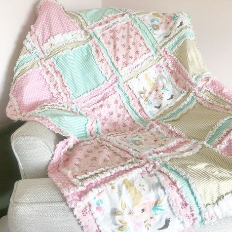 patternA Vision to Remember All Things Handmade Blog: pattern Toddler Bedding Girl, Pink Crib Bedding, Girls Rag Quilt, Rag Quilt Patterns, Pink Crib, Pink Comforter, Baby Rag Quilts, Baby Patchwork Quilt