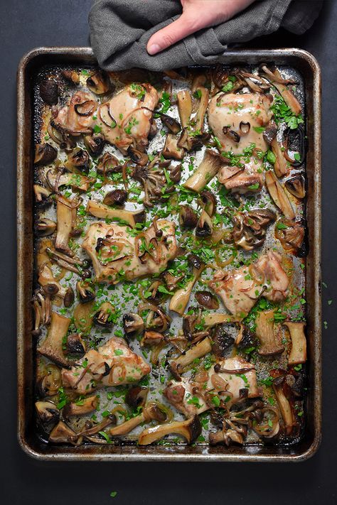 Packed with umami, this Whole30-friendly Sheet Pan Chicken and Mushrooms dinner is a new favorite around our dinner table! If you’re as crazy about chicken and mushrooms as we are, you must make this quick and easy sheet pan dinner. The cooking and clean-up are a breeze, and it’s amazingly flavorful! #paleo #nomnompaleo #sheetpandinner #whole30 #quickandeasymeals Whole30 Recipe, Chicken And Mushrooms, Easy Sheet Pan Dinners, Sheet Pan Suppers, Sheet Pan Chicken, Nom Nom Paleo, Clean Eating Meal Plan, Pan Chicken, Paleo Dinner