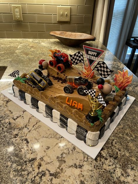 Monster Truck Desserts, Monster Truck Cakes, Pastel Monster Truck, Monster Truck Sheet Cake, Monster Truck Track Cake, Monster Truck Sheet Cake Ideas, Monster Truck Tire Cake, Monster Jam Birthday Cake, Monster Jam Cake