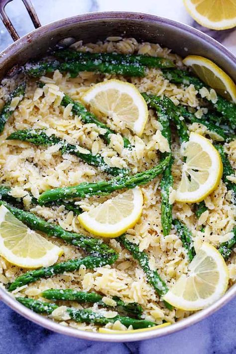 Orzo With Asparagus, Orzo Asparagus, Asparagus Orzo, Parmesan Garlic Sauce, Garlic Orzo, Orzo Pasta Recipes, Garlic Asparagus, Lemon Garlic Pasta, Parmesan Asparagus