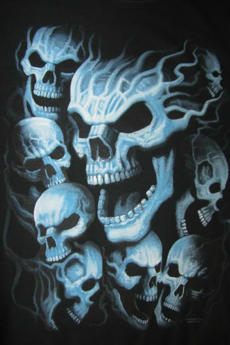 Airbrush Skull, Creepy Design, Evil Skull Tattoo, Skull Stencil, Grim Reaper Art, Skull Art Drawing, Skull Pictures, Skulls Drawing, Blue Skulls