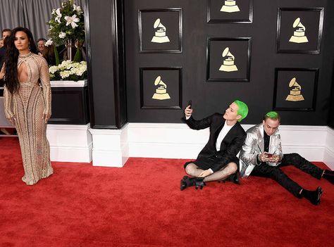 Grammy Red Carpet Background, Carpet Background, Red Carpet Background, Grammy Red Carpet, Mike Posner, Adele Hello, Ceelo Green, Grammys Red Carpet, Michael Roberts