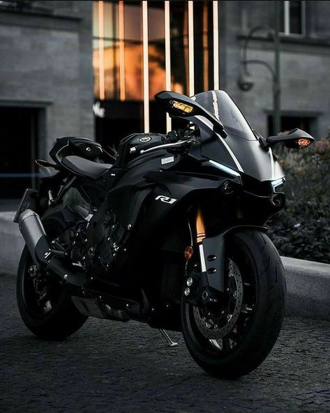 Black Motorcycle, A Black, Books Wattpad, Wattpad, Building, Books, Black