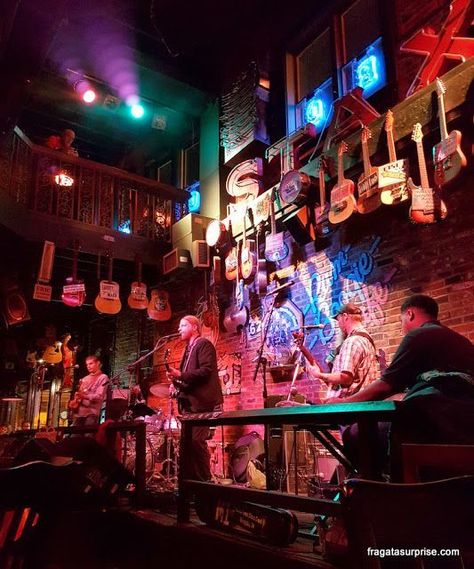 Vinyl Bar, Beale Street Memphis, Live Music Bar, Cafe Idea, Pub Interior, Speakeasy Bar, Music Bar, Dive Bars, Container Bar