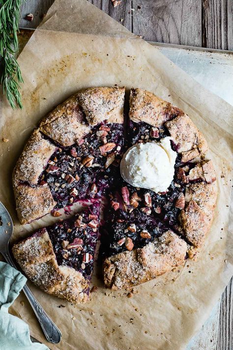 Rosemary Pear & Concord Grape Galette Grape Galette, Concord Grape Recipes, Grape Recipes, Gluten Free Crust, Galette Recipe, Gluten Free Pie, Pear Recipes, Toasted Pecans, Love Eat