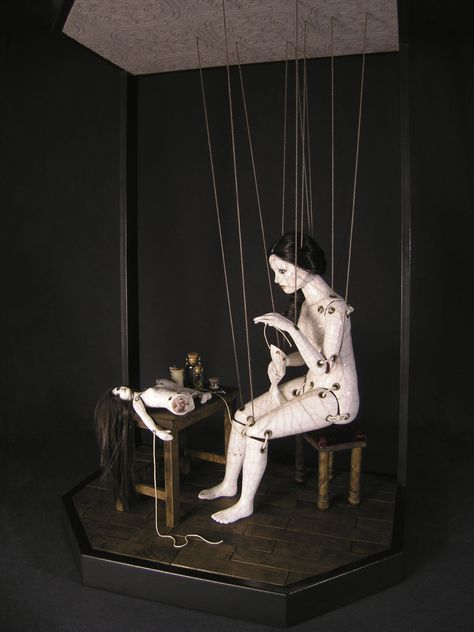 Hijiri Yahagi The Marionette, Marionette Puppet, Master Of Puppets, Puppet Theater, Puppet Show, Photoshoot Themes, Ceramic Figures, Japanese Artists, Art Model