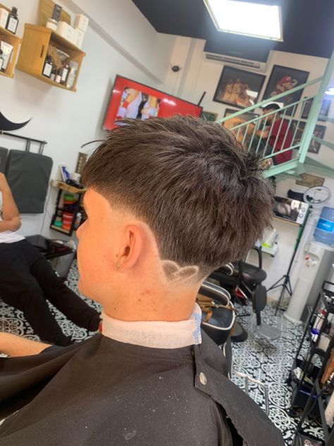 Heart Design Haircut Men, Taper Fade Heart Design, Heart Design Haircut, Taper Design Haircut, Back Taper Design Haircut, Tape Fade, Haircuts Designs, High Taper Fade, High Taper