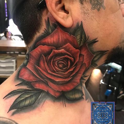 Neck rose | By @art_by_carloscontreras -------------------------------------------- #fleshelectrictattoo #tattoo #tattooer #satx… Neck Rose Tattoo, Rose Tattoo Neck, Rose Tattoo Red, Tattoo Neck Men, Neck Tats, Rose Neck Tattoo, Single Rose Tattoos, Tattoo Roses, Cyberpunk Tattoo