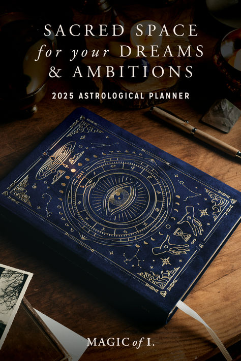 The 2025 Astrological Planner is a comprehensive guide to the astrology of the year ahead. Find your flow by planning with intention and learn how to work with: - New + full moons + eclipses - Planetary transits, aspects + retrogrades - Zodiac season themes A learning tool for beginners. A tracking tool for astrologers. Full Moon Eclipse, Astrology Gifts, Week Planner, Moon Journal, Moon Party, Circle Outline, Inner Guidance, Pocket Planner, Digital Calendar