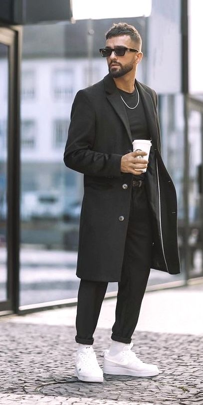 Full Black Outfit, Black Coat Men, Black Outfit Men, Black Overcoat, Overcoat Men, Herren Style, Trendy Boy Outfits, Winter Fashion Coats, Men With Street Style