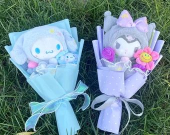 TrendingJapan - Etsy Cinnamoroll Light, Plushie Bouquet, Sanrio Bouquet, Plush Bouquet, Perfect Girlfriend, Sanrio Plush, Plush Collection, Girlfriend Birthday, Hello Kitty Items