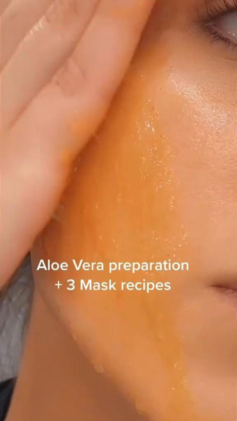 #NutritionHealthAndWellness Beauty Tips Videos, Glow And Grow, Aloe Vera Mask, Aloe Vera Skin, Aloe Vera For Skin, Tips For Good Health, Aloe Vera Skin Care, Mask Recipes, Aloe Vera Face Mask