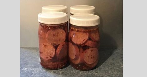 Hot Pickled Bologna Recipe, Hot Bologna Recipe, Pickled Bologna Recipe, Pickled Bologna, Ring Bologna, Pickled Sausage, Bologna Recipes, Homemade Sausage, How To Make Sausage