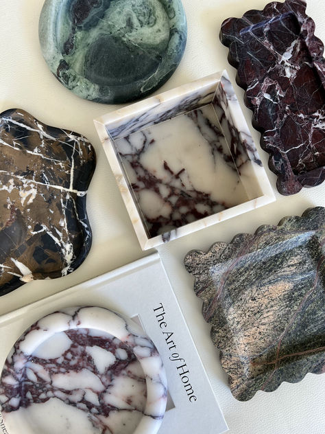 USE CODE 'PINTEREST15' for 15% off your purchase!   Handcrafted from all-natural honed calacatta viola marble, this breathtaking catch all offers a luxurious way to organize daily essentials on your vanity, coffee table or entry way. Derived from solid slabs of stone, our round trays are sturdy and substantive and a one of a kind must have piece for your home.   Overall Dimensions: 8" D Marble Tray Decor, Scallop Tray, Marble Objects, Forest Green Marble, Verde Marble, Marble Home Decor, Stone Tray, Calacatta Viola Marble, Viola Marble