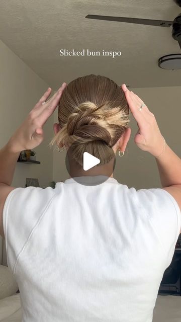 Hannah Mae on Instagram: "Comment HAIR below to receive a DM with the link to shop my slick back essentials on LTK ✨

https://liketk.it/4NAIs

Fav new slicked bun 🫶🏼#hairtutorial #easyhairstyles #slickedbackhair #slickback #slickedbun #cutehairstyles #easyhair #fyp #fav #beauty" How To Do A Slick Back Bun, Spiky Bun, Hannah Mae, Slick Back Bun, Low Bun Hairstyles, Slick Back, Slicked Back Hair, Low Bun, Bun Hairstyles