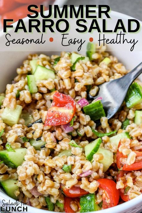 Farro Salad Recipes, Healthy Lunch Salad, Farro Recipes, Potluck Side Dishes, Easy Mediterranean Diet Recipes, Farro Salad, Superfood Salad, Lunch Salads, Summer Salad