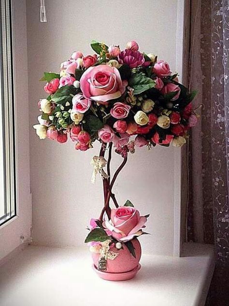 Floral Topiaries, Topiary Diy, Artificial Floral Arrangements, Diy Arrangements, Fresh Flowers Arrangements, Flower Ball, Flower Diy Crafts, Paper Flowers Diy, Floral Centerpieces