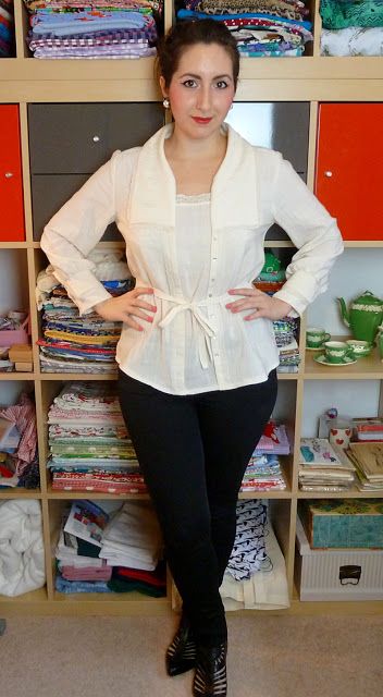 Armistice Blouse, Blouse Tutorial, Sewing Blouses, Hijabi Style, Heirloom Sewing, Historical Dresses, Lace Fashion, Very Excited, Blouse Pattern