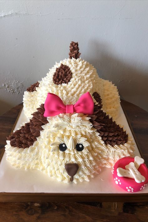 Puppy Party Cake Ideas, Dog Theme Cake Kids, Puppy Shaped Cake, Dog Themed Birthday Cake Ideas, Puppy Cupcake Cake, Puppy Birthday Party Cake, Puppy Dog Cakes For Kids, Dog Cakes Design, Dog Themed Birthday Party Ideas Cake