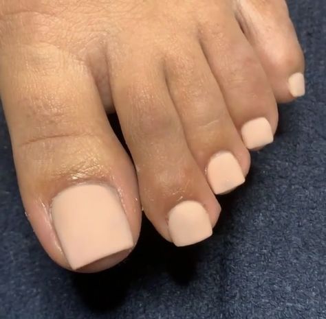 Neutral Pedicure Ideas Summer, Toenail Overlay, French Manicures, Gel Toe Nails, Acrylic Toes, Acrylic Toe Nails, Toe Nail Color, Cute Toe Nails, Edgy Nails