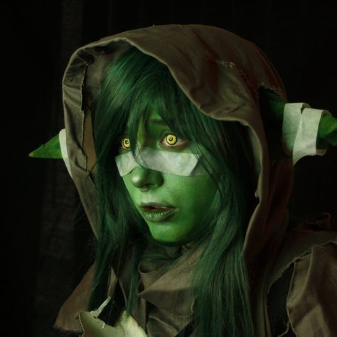 Goblin Engineer, Veth Brenatto, Nott The Brave, Goblin Girl, Female Orc, Troll Costume, Goblin Art, Critical Role Campaign 2, Costumes Around The World