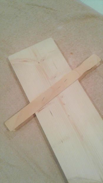 Reversible Decor, Snowman Wood Sign, Diy Wood Snowman, Diy Mom, Paint Stir Sticks, Snowman Sign, Wood Snowman, Front Porch Decor, Easter Projects