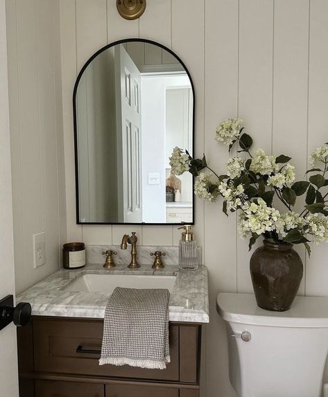 Small Bathroom Arch Mirror, Arch Vanity Mirror Bathroom, Powder Room Studio Mcgee, Powder Washroom, Nail Rooms, Mirror Ideas Bathroom, Shabby Bathroom, Ranch Bungalow, Arched Bathroom