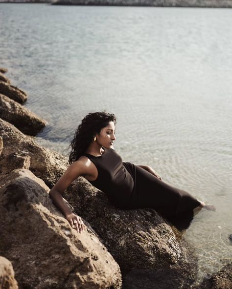 Sunrise kinda gal...
.

.

.

Ph: @akxxsh
MUA:@sandhya_dharmesh 

.

.

#beach #sunrise #photoshoot #phorography #model Sunrise Photoshoot, Beach Sunrise