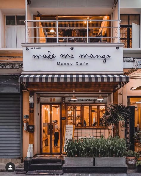 Make Me Mango Is A Must-Visit BKK Cafe For Mango Addicts Cafe Exterior, Bakery Shop Design, Small Coffee Shop, Coffee Shop Interior Design, Dream Cafe, Cozy Coffee Shop, Storefront Design, Coffee Shop Aesthetic, Cafe Shop Design