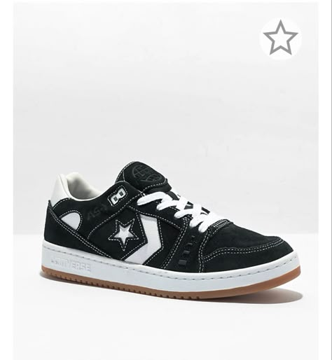 Skater Girl Shoes, Alexis Sablone, Skater Shoes, Star Clothing, Black And White Shoes, Converse One Star, Skate Shoe, Shoe Inspo, Pro Black