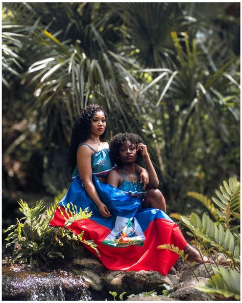 Haitian flag day 🇭🇹 Haitian Flag Day Photoshoot, Haitian Flag Day, Haitian Flag, Flag Day, Beach Vibes, Beach Vibe, Flag, Instagram