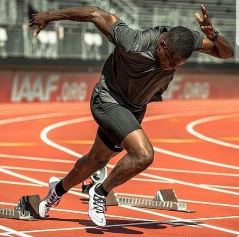 Track phenomenon Christian Coleman Track And Field Sports, Running Pose, Athlete Motivation, Track Runners, Track And Field Athlete, Sports Track, Running Track, Run Runner, Olympic Athletes