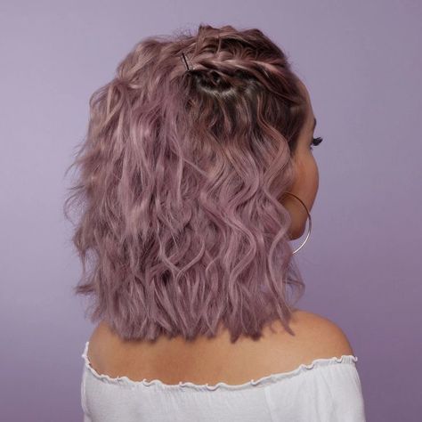 Unicorn Hair Dye, Hair Dye Shades, Lilac Hair, Hair Color Purple, Unicorn Hair, Penteado Cabelo Curto, Hair Shades, Hair Dye Colors, Hair Inspo Color