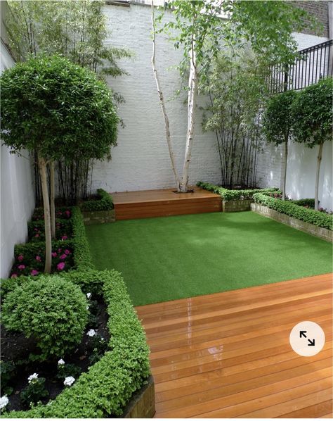 Garden Design London, Chelsea Garden, Small Courtyard Gardens, Courtyard Gardens Design, Wooden Deck, Small Courtyards, London Garden, Modern Garden Design, Garden Designer