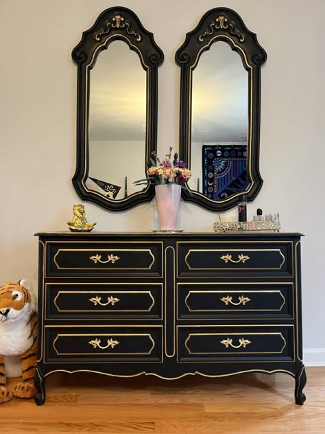 Black And Gold Dresser Bedroom, Black And Gold Antique Furniture, Black Gold Dresser, Black And Gold Vintage Bedroom, Black And Gold Furniture Bedroom, Gold Dipped Furniture, Black Gold Furniture, Gold Black Bedroom, Black And Gold Dresser