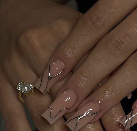 Non French Tip Nail Ideas, Nails 2024 Design, Square French Tip Designs, Cool Acrylic Nails Designs, French Tips Nails Square, Aethstetic Nails, Nail French Design, Short French Nail Designs, Cute Nail Ideas For School