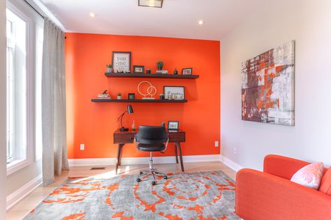 Orange Accent Wall, Orange Interior Design, Orange Accent Walls, Carpet Orange, Small Office Design Interior, Chrome Interior, Small Office Design, Orange Sofa, Sofa White