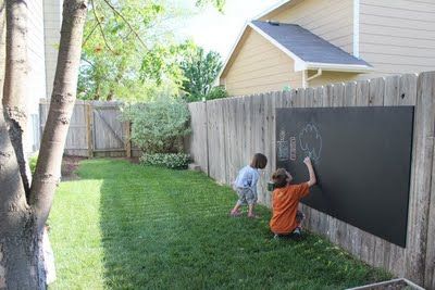 Backyard Chalkboard Kid Friendly Backyard, Outdoor Chalkboard, Backyard Playground, Backyard Fun, Outdoor Play, Outdoor Kids, Outdoor Projects, Outdoor Fun, Garden And Yard