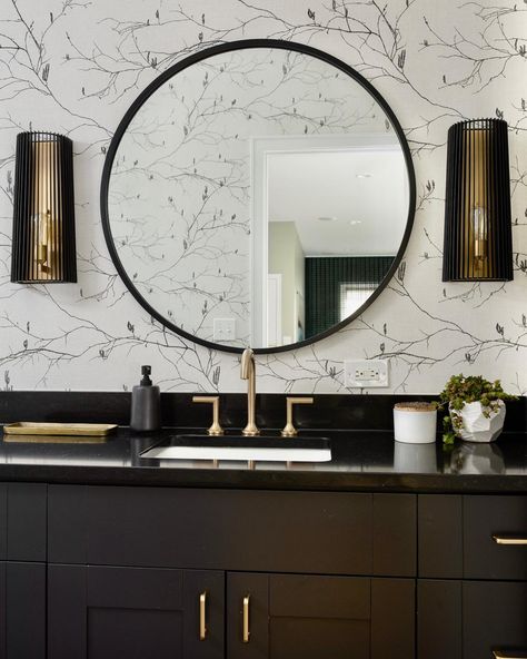 Black Vanity With Black Countertop, Black And Wood Bathroom Vanity, Black Vanity Countertop Bathroom, Black Vanity Countertop, Black Vanity Top Bathroom, Black Granite Bathroom Ideas, Black Quartz Countertops Bathroom, Black Quartz Bathroom Countertops, Black Cabinet Bathroom