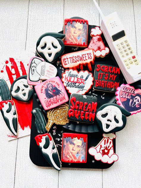 Ghost face, Scream birthday cookies #lettiessweets Adult Slumber Party, Halloween Boxes, Halloween Treat Boxes, Scream Halloween, Cookie Boxes, 41st Birthday, 21st Birthday Cakes, Movie Birthday, 26th Birthday