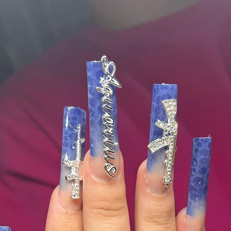 MadCrazyNailz on Instagram: "💧🌊♒️" Zodiac nails Aquarius nails blue ombré French tip press on nails silver nail charms Aquarius Birthday Nails Short, Baddie Birthday Nails Aquarius, Birthday Nails Aquarius, Aquarius Nails Acrylic, Aquarius Nail Art, Aquarius Nails Designs, Aquarius Birthday Nails, Nails Aquarius, Ombré French Tip