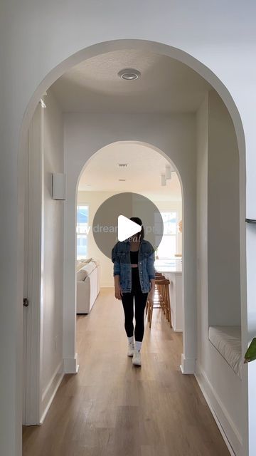 alaina kathleen ford | DIY & home decor on Instagram: "DIY ARCHWAY REVEAL | the archways are finally completely and i couldn’t be happier to have these beauties in our home! 😍 i know they’re far from perfect but I can’t definitely say I’ve learned a lot and it was 100% worth the process! don’t be surprised if a few more pop up around the house 🤭 . . . . #DIY #diyproject #diyprojects #diyarchway #archway #archwaysandceilings #woodframing #ceiling #ceilingdesign #entryway #homerenovation #homereno #diycloset #homeinspo #hometakestime #minimalarchive  #inspiremeneutral #makemyhome #mybeautifulsimplicity #apartmenttherapy #minimalhouse #interior123 #myinspiredhouse #homebeautiful #bhghome #mydomaine #theeverygirlathome #houseandhome #mylovelyneutrals #mediterraneanhome" Foyer With Archway, How To Add An Archway, Arched Hallway Entryway, Hallway Archway, Arches In Homes Interiors, Change Doorway To Arch, Arched Hallway, Removing Arched Doorway, Arched Entryway