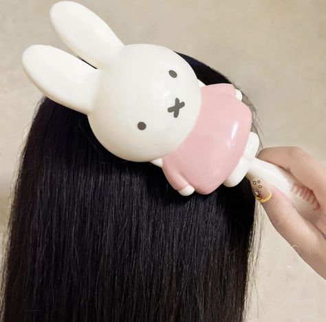 miffy hairbrush Cute Things To Buy, Soft Pink Theme, Pretty Pink Princess, Pink Girly Things, Pink Themes, Everything Pink, Pink Princess, Mode Vintage, Hair Brush